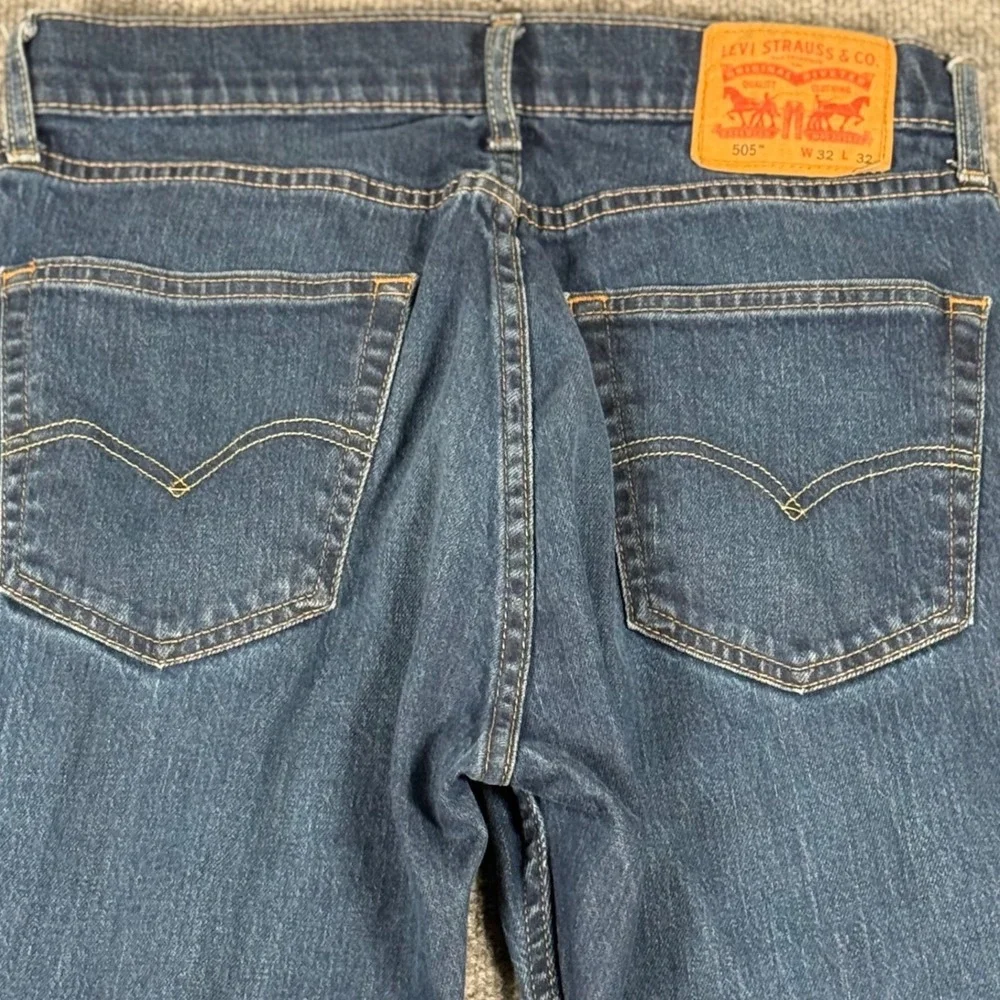 Y2K Retro Levi's 505 Jeans 32x32 Men's Dark Wash Straight Leg Denim Workwear